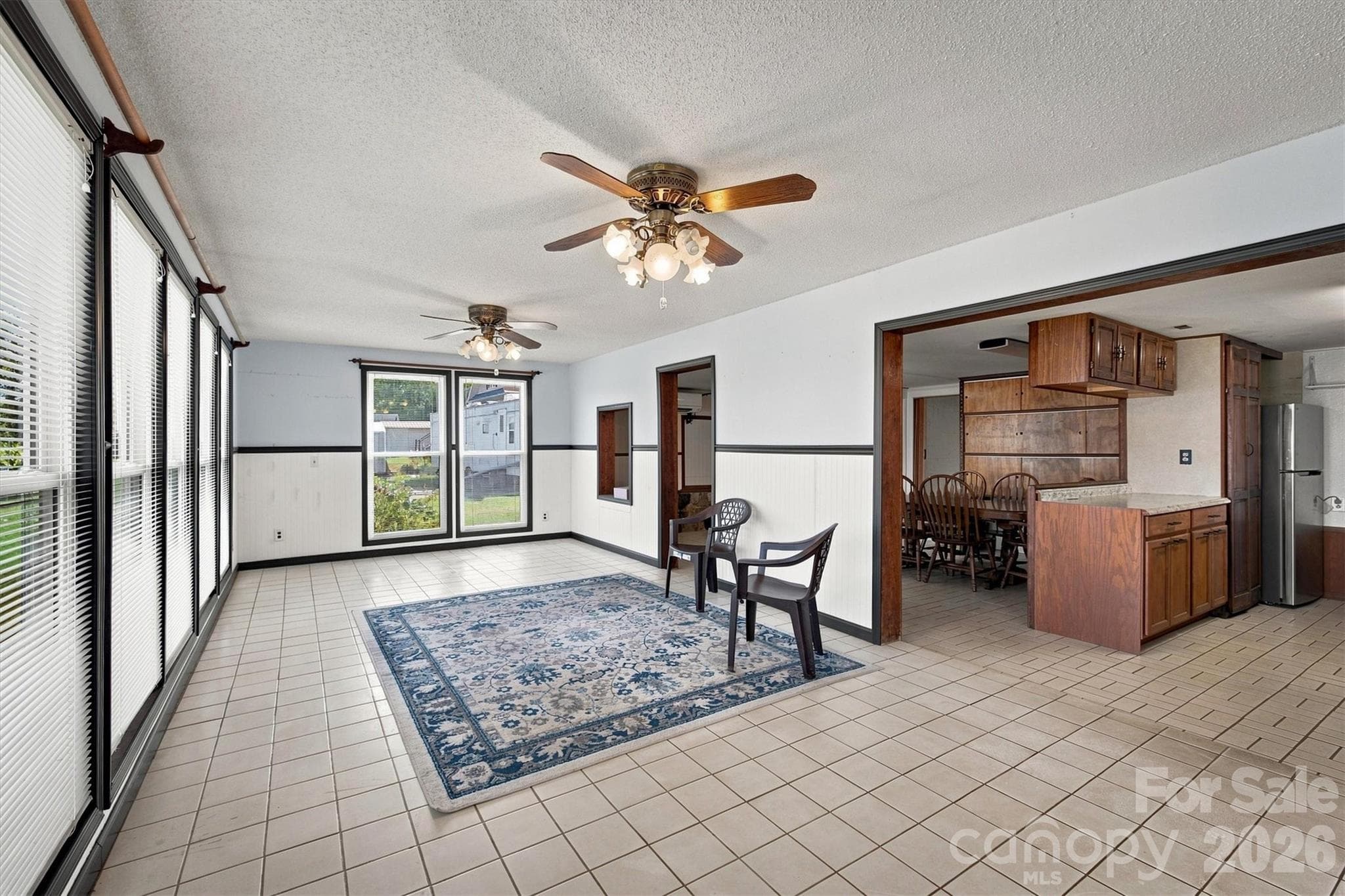 Single Family Residence at 4928 Northcrest Street, Claremont, photo 3 of 32
