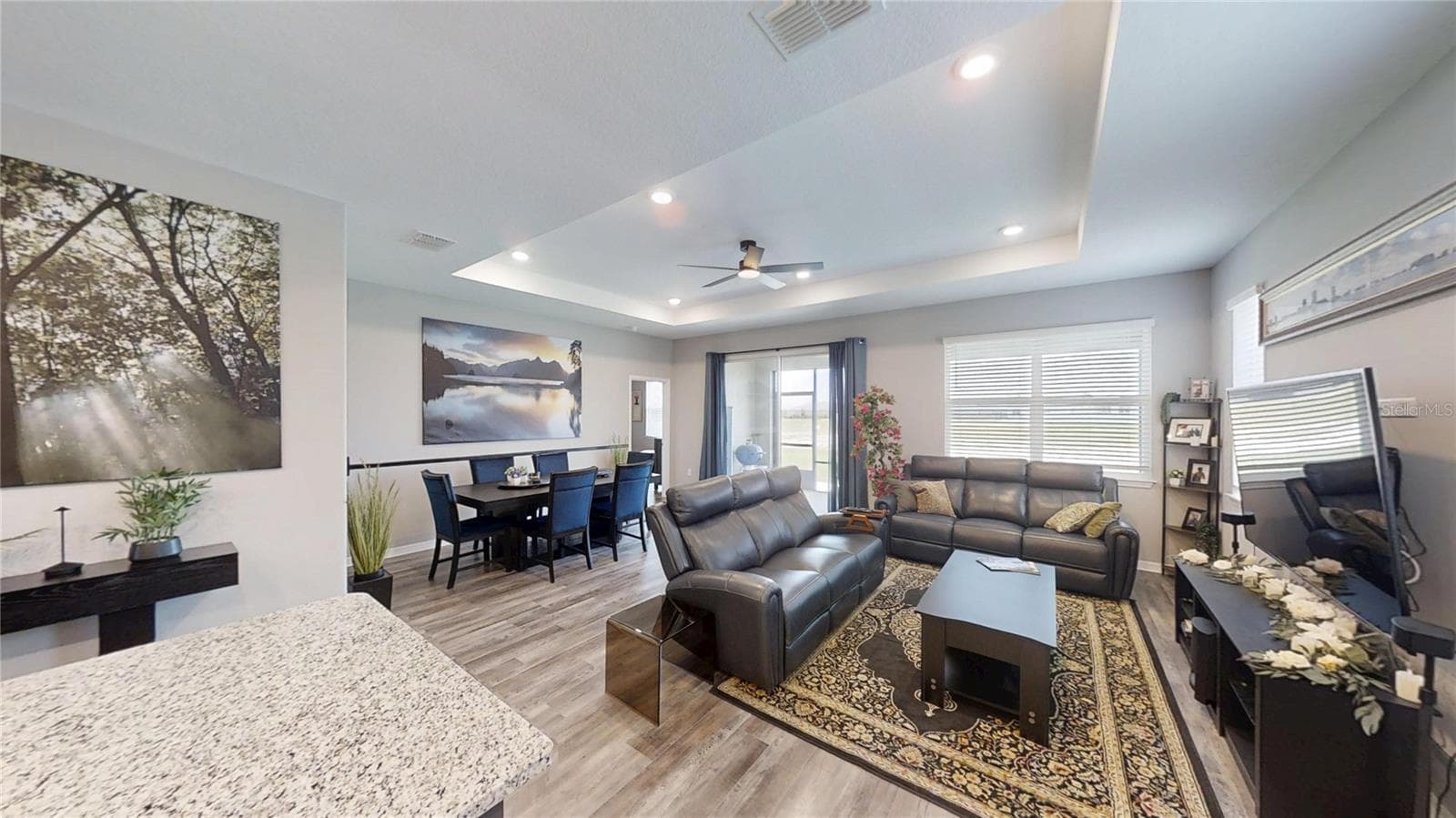 LIVING ROOM - DINING ROOM - 5655 SW 78TH AVENUE RD, OCALA