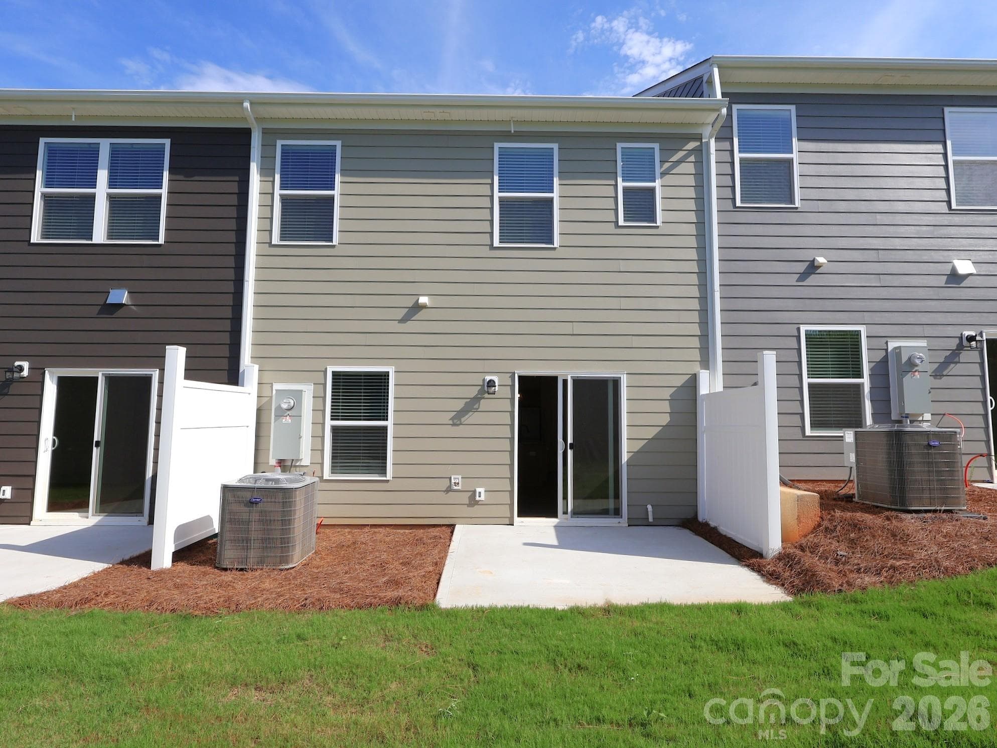 Rear exterior - 410 Hendley Drive, York