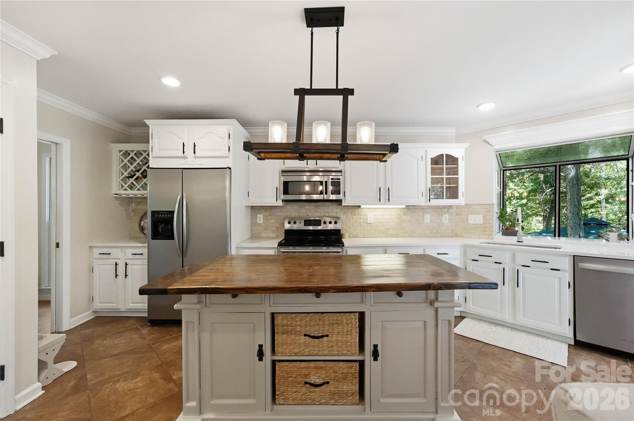 Single Family Residence at 2505 Mountain Folk Lane, Waxhaw, photo 17 of 48