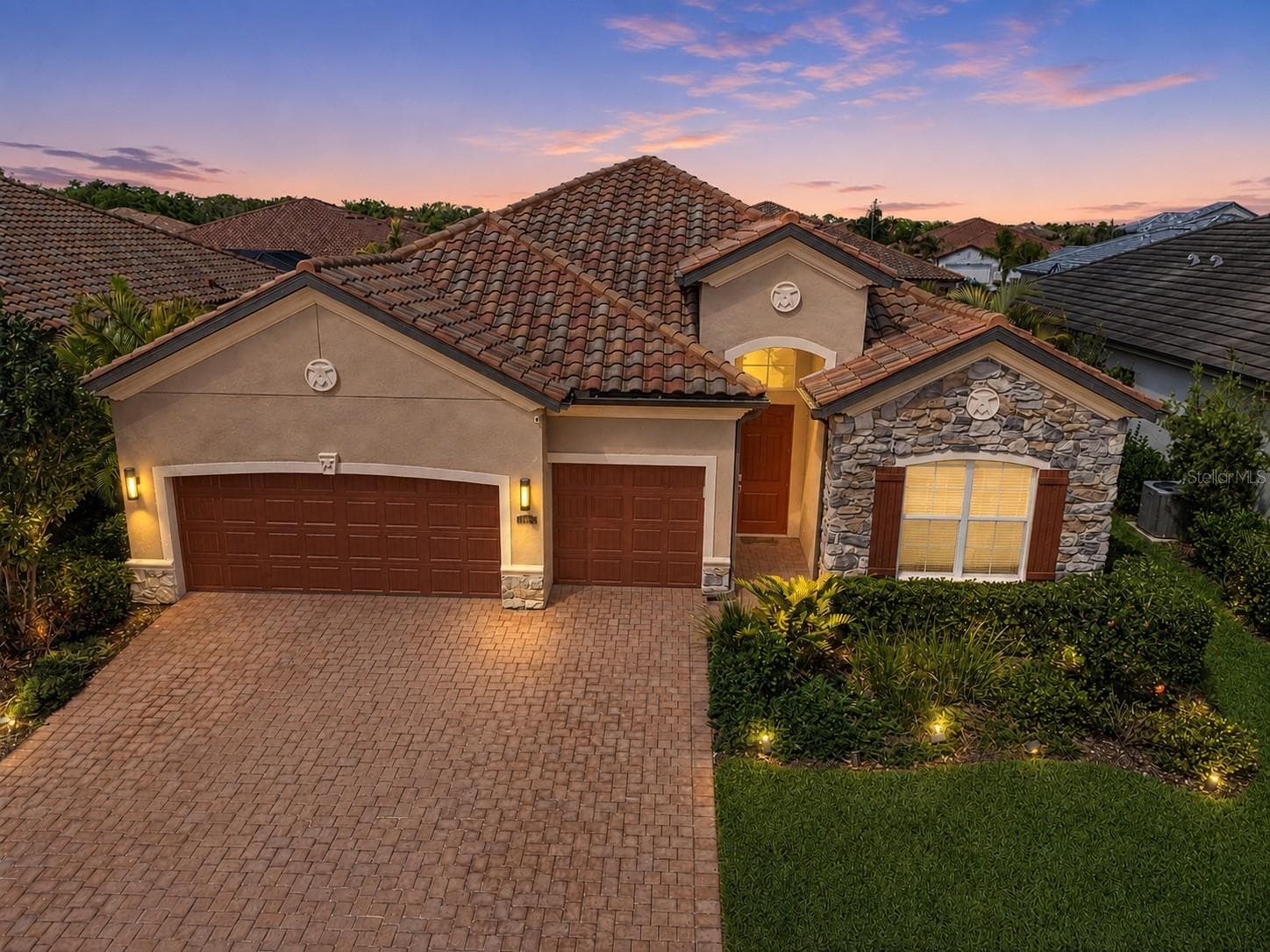 11825 PERENNIAL PL