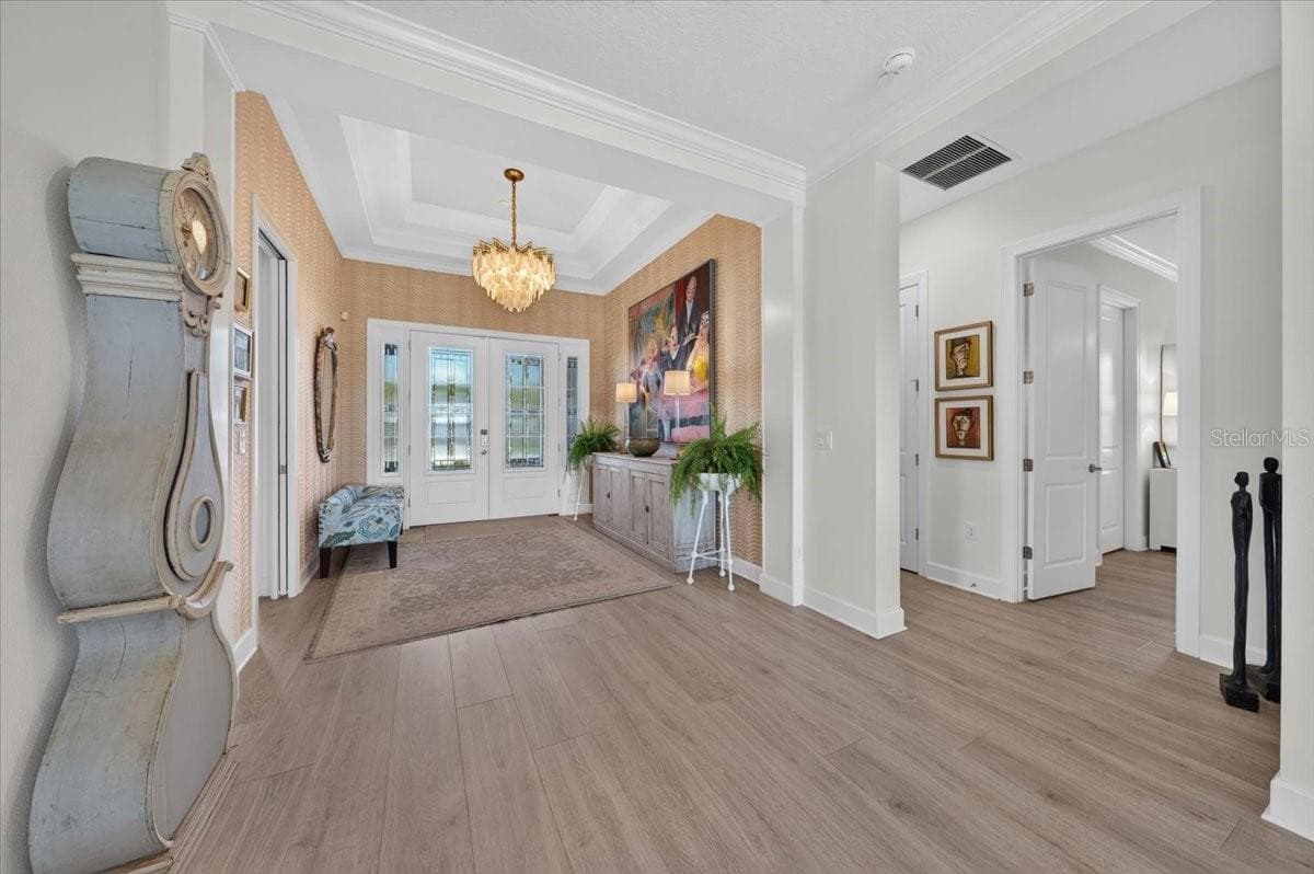 Still Gorgeous! - 10168 SILENT NIGHT LN, SARASOTA