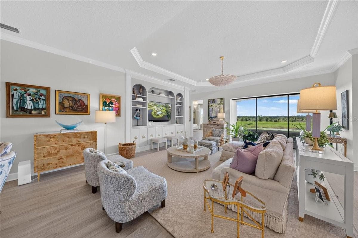 GREAT ROOM Indeed!! - 10168 SILENT NIGHT LN, SARASOTA