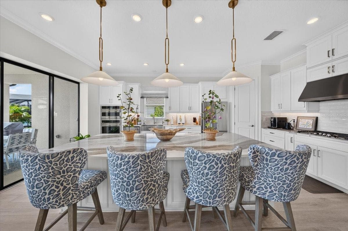 Single Family Residence at 10168 SILENT NIGHT LN, SARASOTA, photo 16 of 72