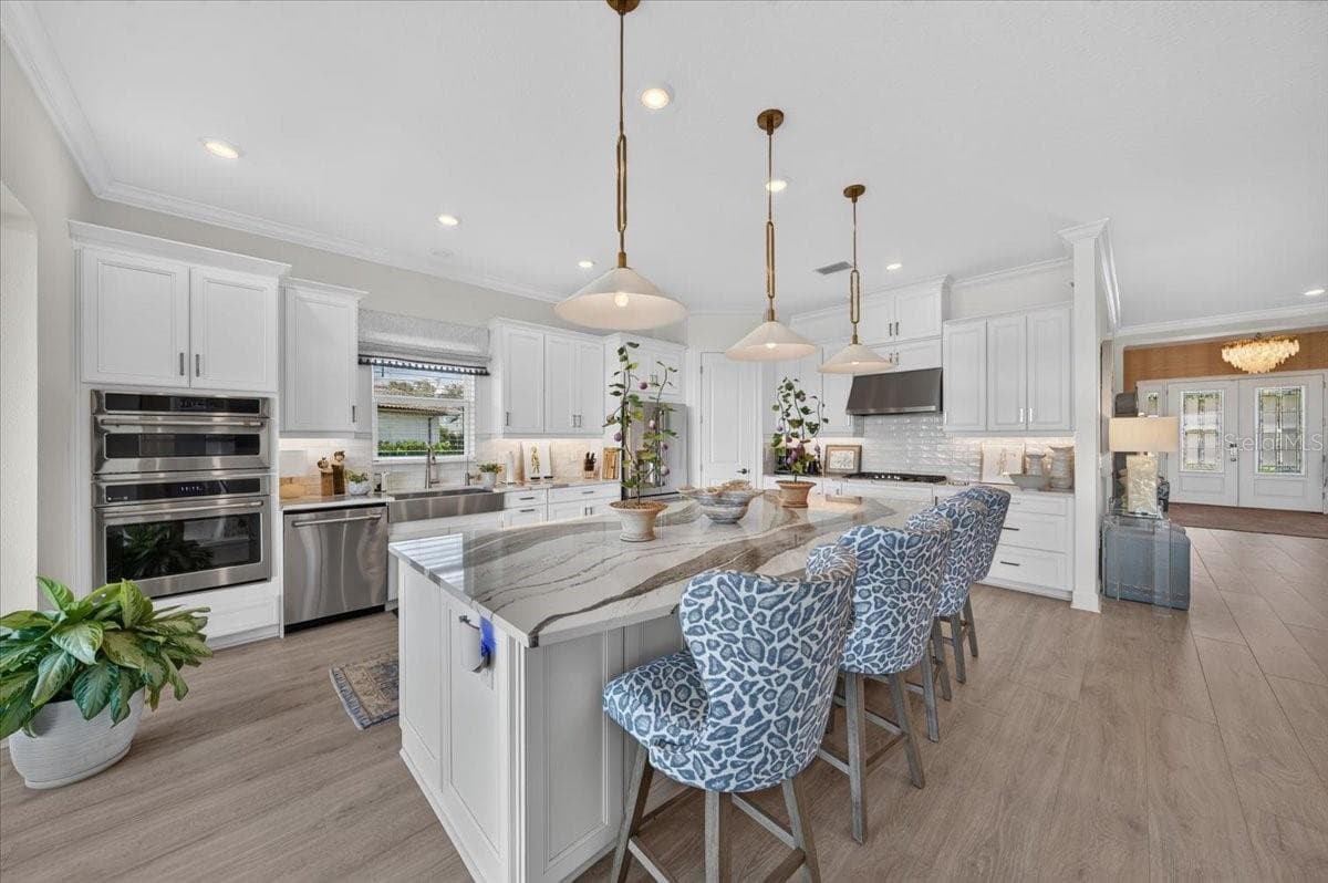 Single Family Residence at 10168 SILENT NIGHT LN, SARASOTA, photo 17 of 72