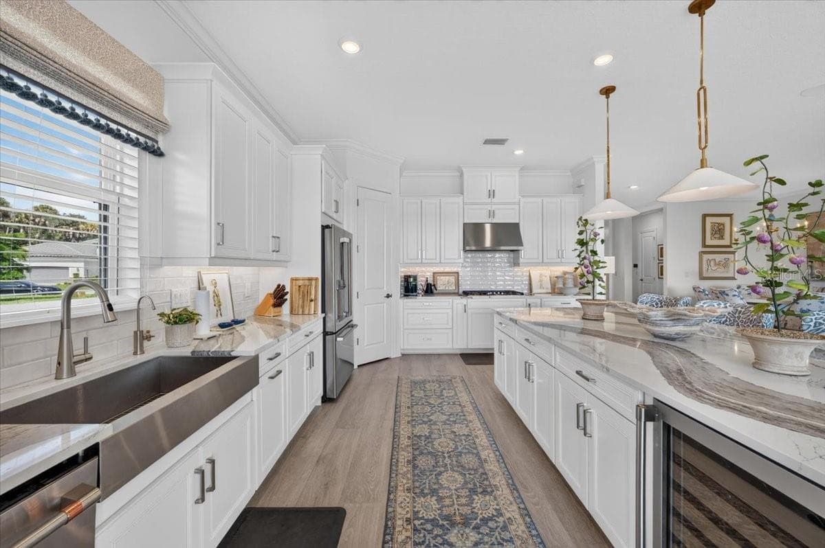 Single Family Residence at 10168 SILENT NIGHT LN, SARASOTA, photo 18 of 72