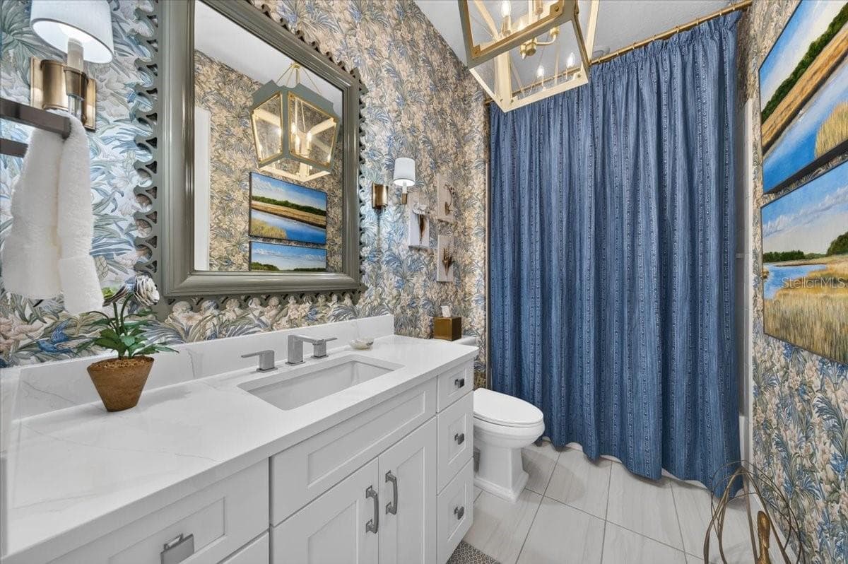 Bathroom 2 - Mirror and Light do not Convey - 10168 SILENT NIGHT LN, SARASOTA