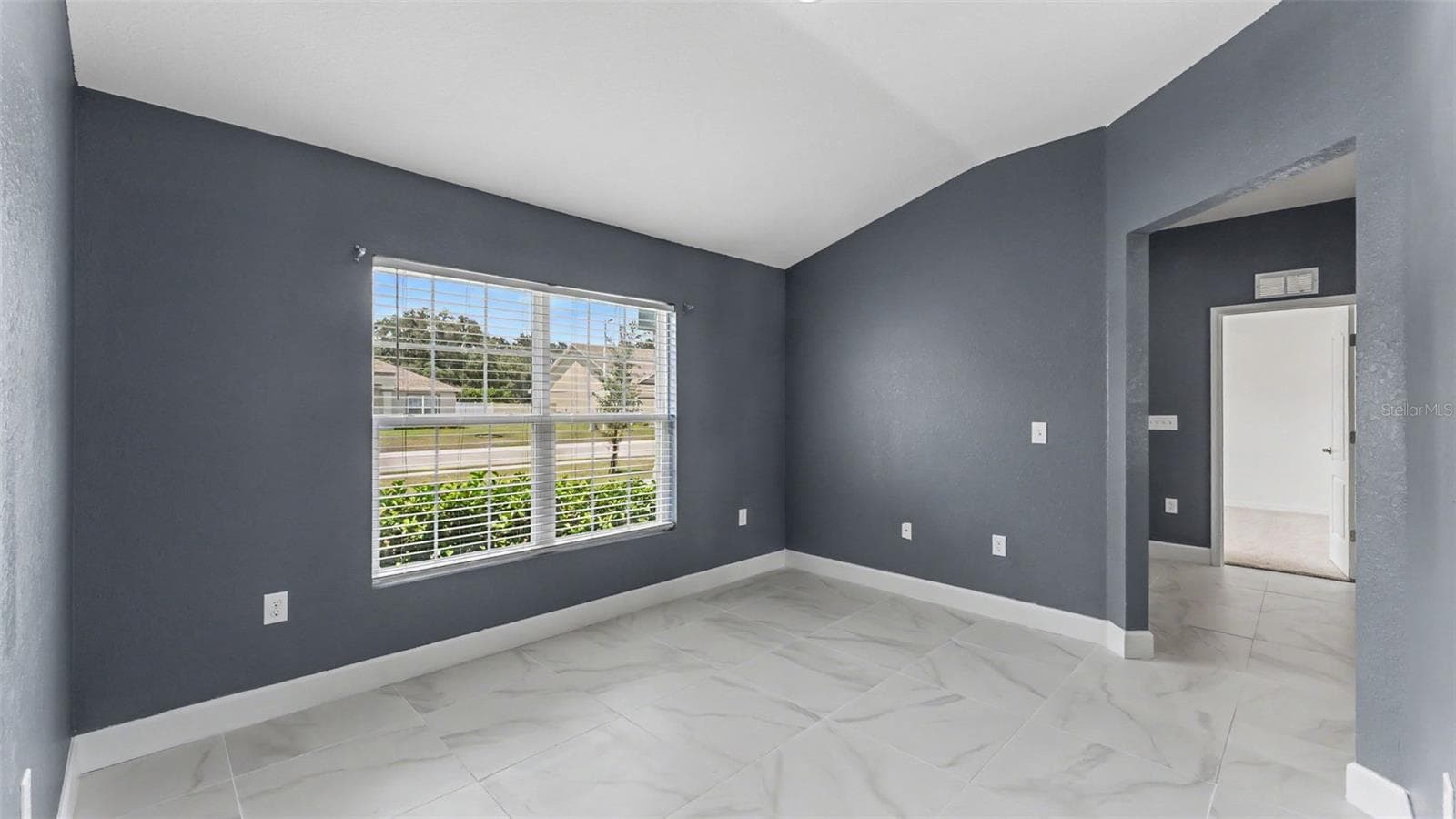 Den - 2048 WINDING RIVER CV, BARTOW