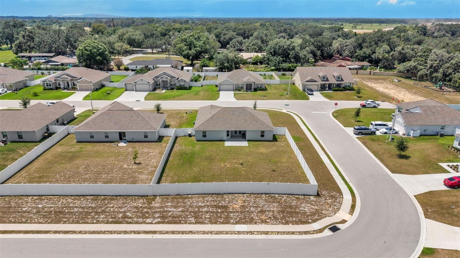 Single Family Residence at 2048 WINDING RIVER CV, BARTOW, photo 40 of 47