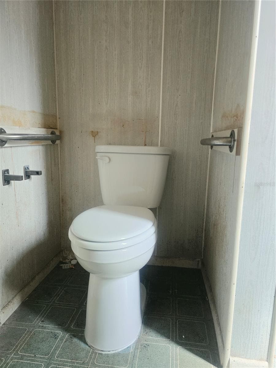 Manufactured Home at 3265 SE 132ND PL, BELLEVIEW, photo 59 of 64