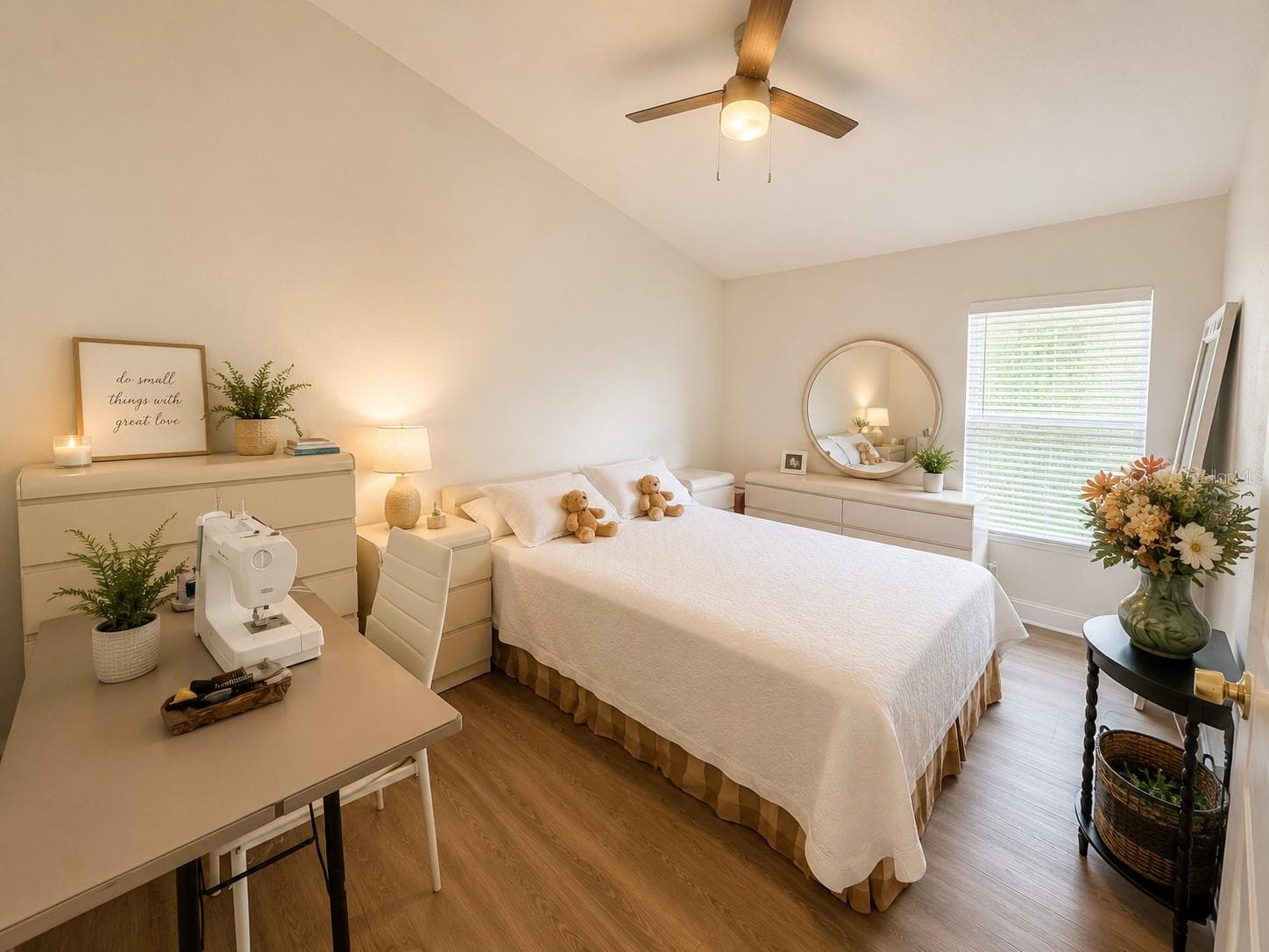 Single Family Residence at 25546 BRUFORD BLVD, LAND O LAKES, photo 14 of 22