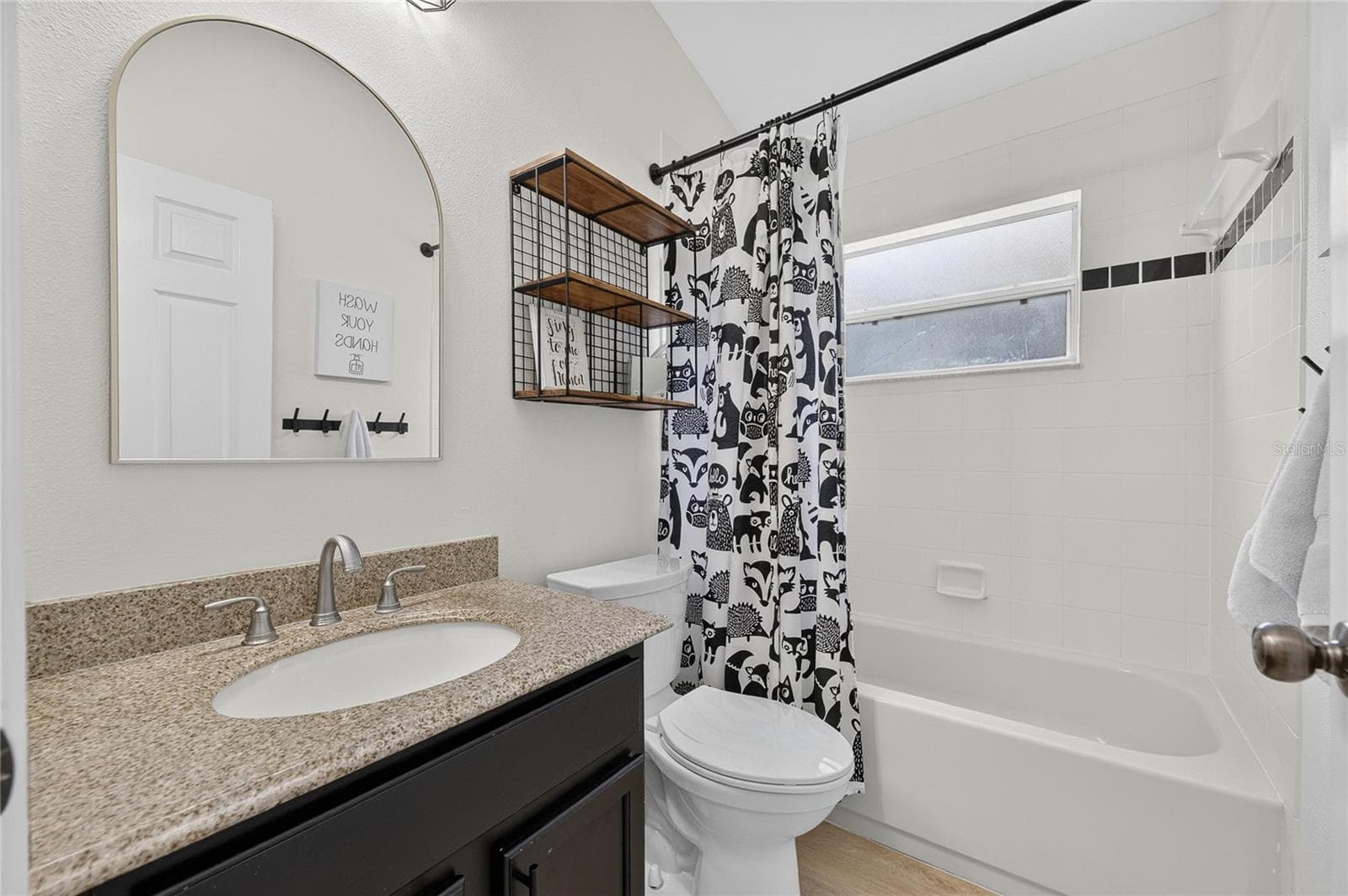 Single Family Residence at 1438 EMERALD HILL WAY, VALRICO, photo 25 of 43