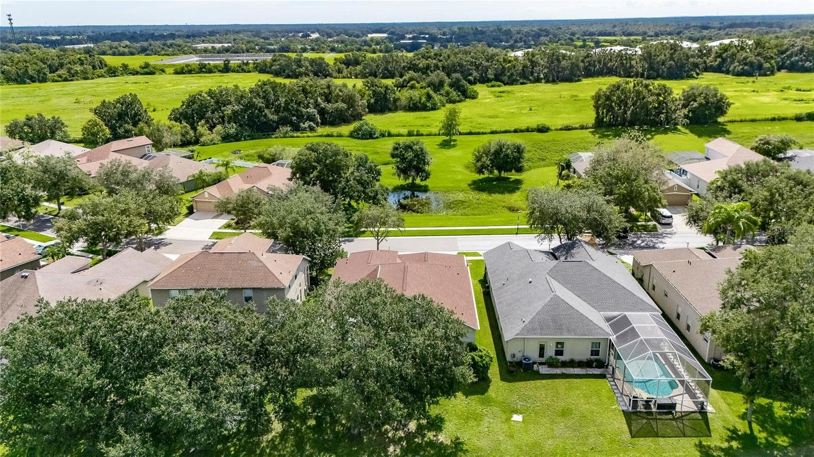 Single Family Residence at 1438 EMERALD HILL WAY, VALRICO, photo 36 of 43