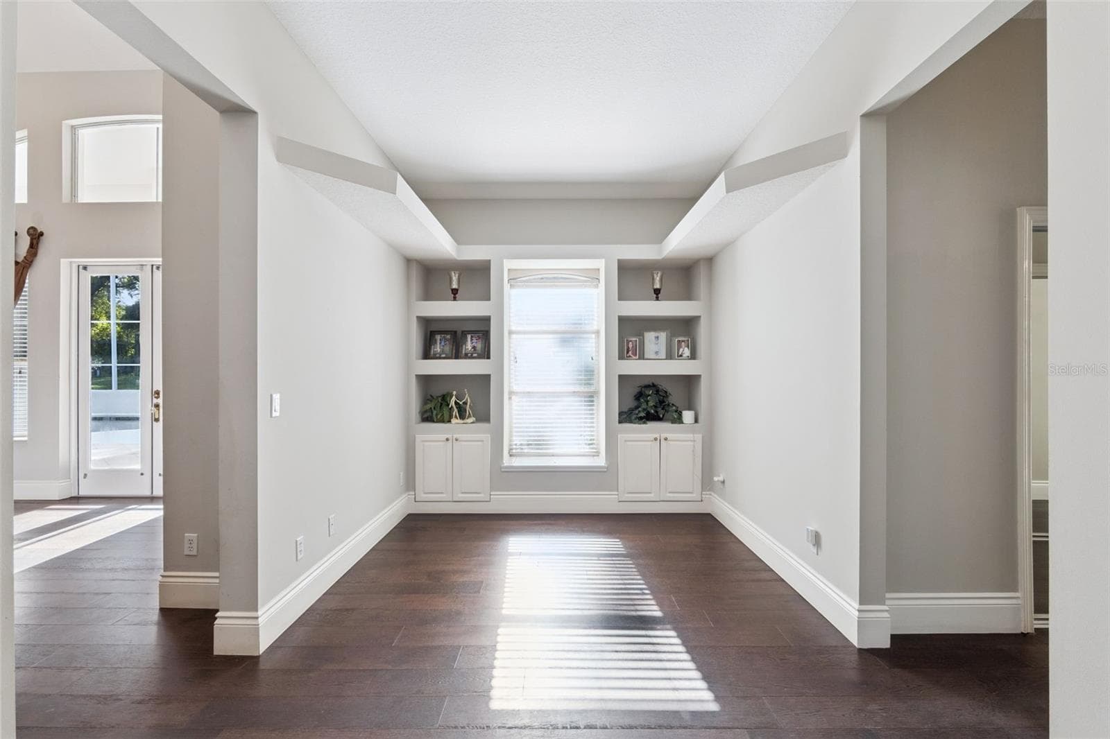 entry of master suite - 950 SWEETWATER CLUB BLVD, LONGWOOD