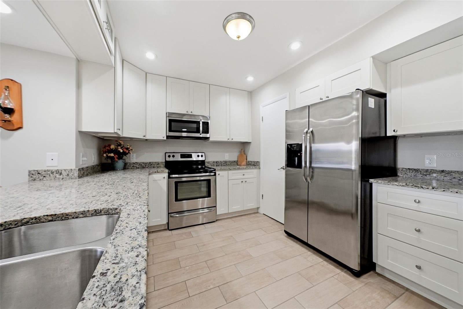 Kitchen - 301 MARINER DR #301, TARPON SPRINGS