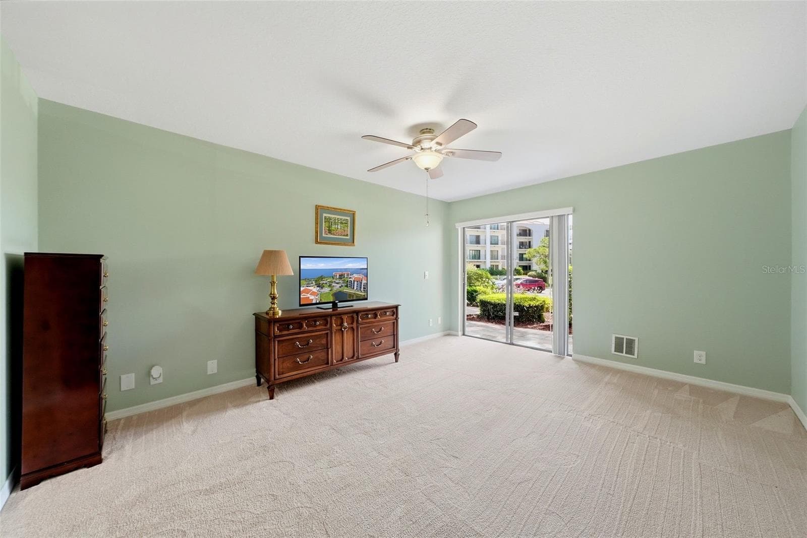 Primary bedroom - 301 MARINER DR #301, TARPON SPRINGS