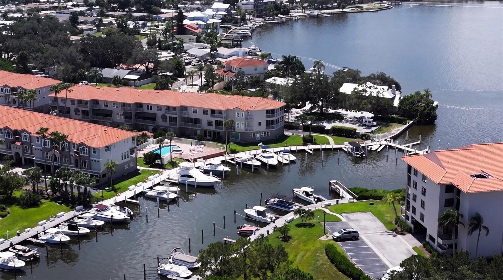 Marina - 301 MARINER DR #301, TARPON SPRINGS
