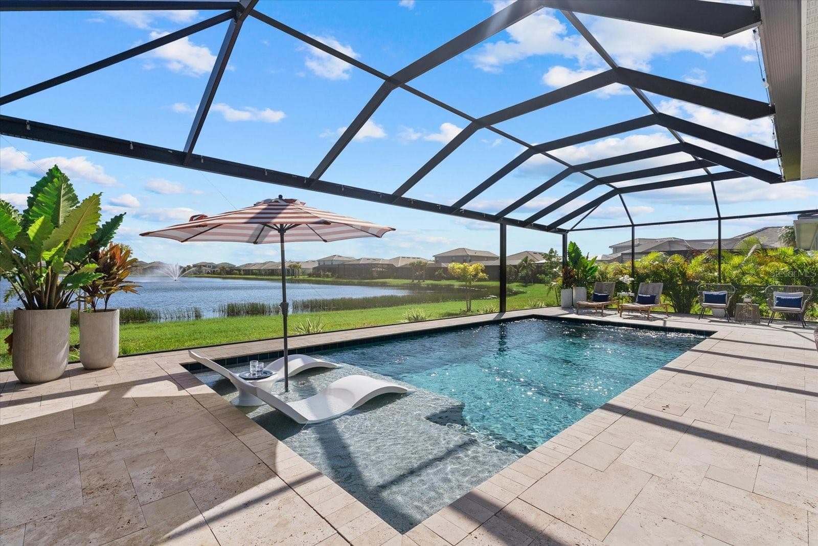 Sparkling Pool with Water/Fountain Views - 12801 MORNING MIST PL, VENICE