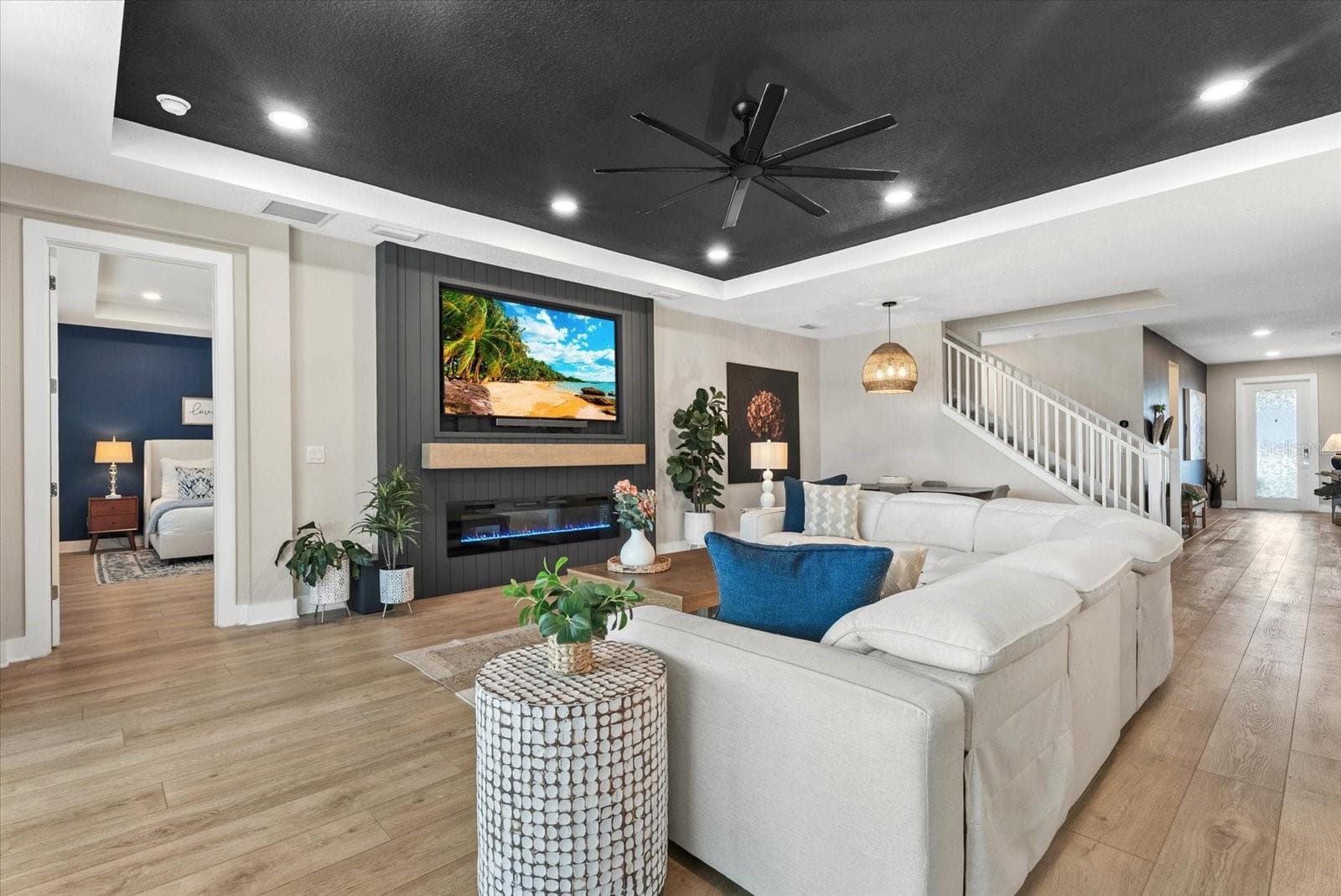 Single Family Residence at 12801 MORNING MIST PL, VENICE, photo 22 of 101