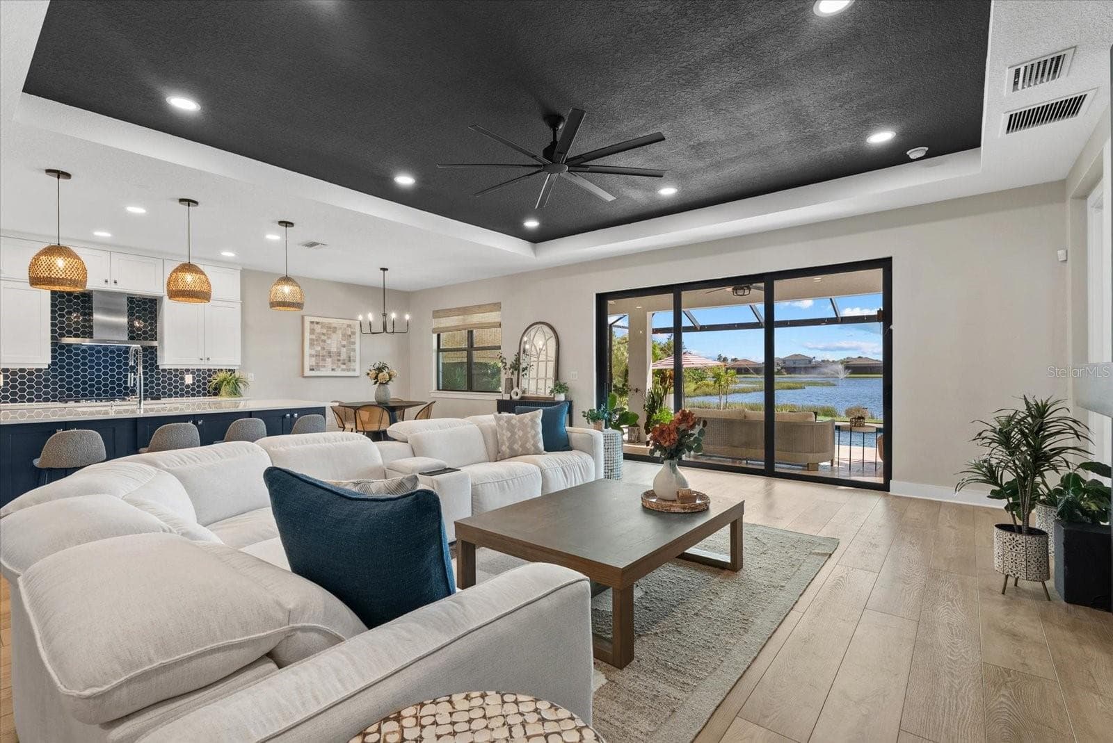Family Room - 12801 MORNING MIST PL, VENICE