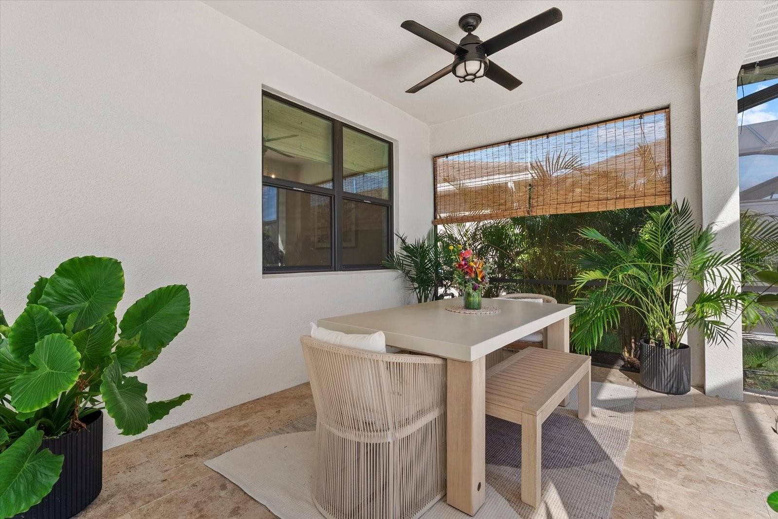 Covered Outdoor Dining - 12801 MORNING MIST PL, VENICE
