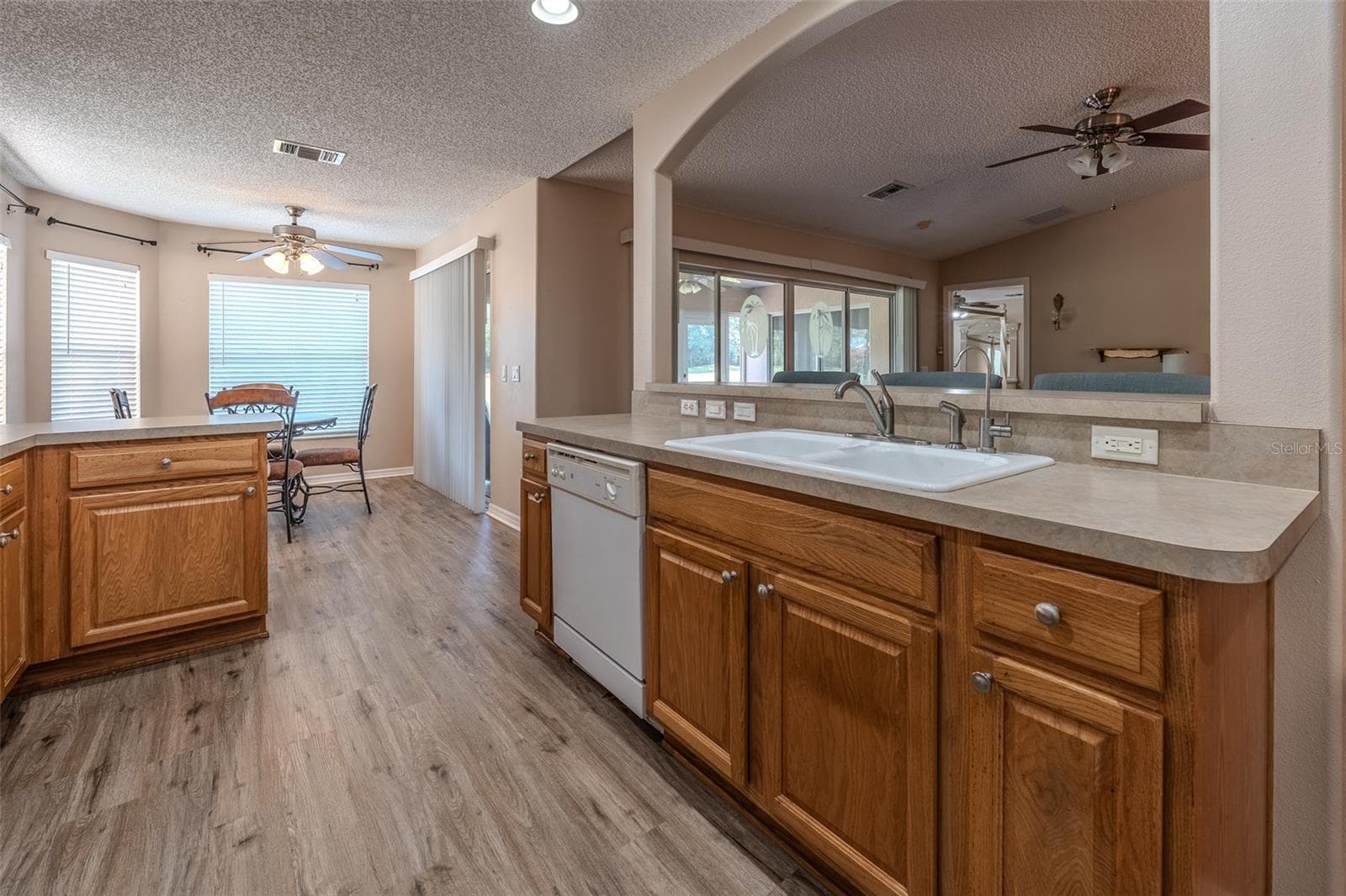 Single Family Residence at 15547 SW 13TH CIR, OCALA, photo 19 of 51