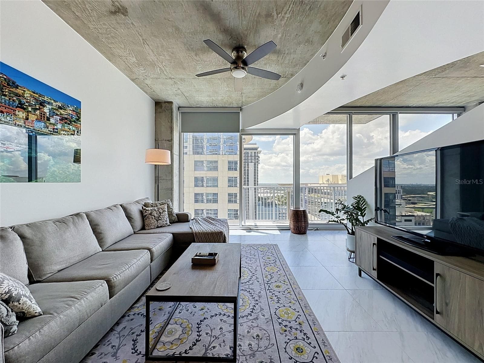 Condominium at 155 S COURT AVE #1810, ORLANDO, photo 4 of 31