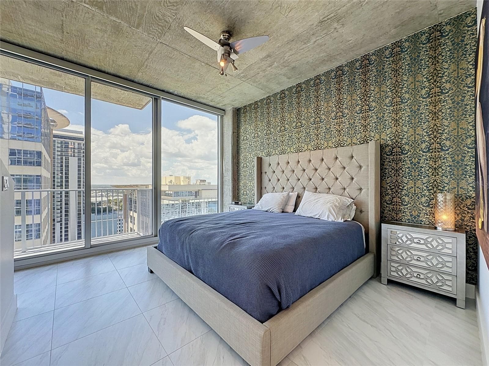 Condominium at 155 S COURT AVE #1810, ORLANDO, photo 12 of 31