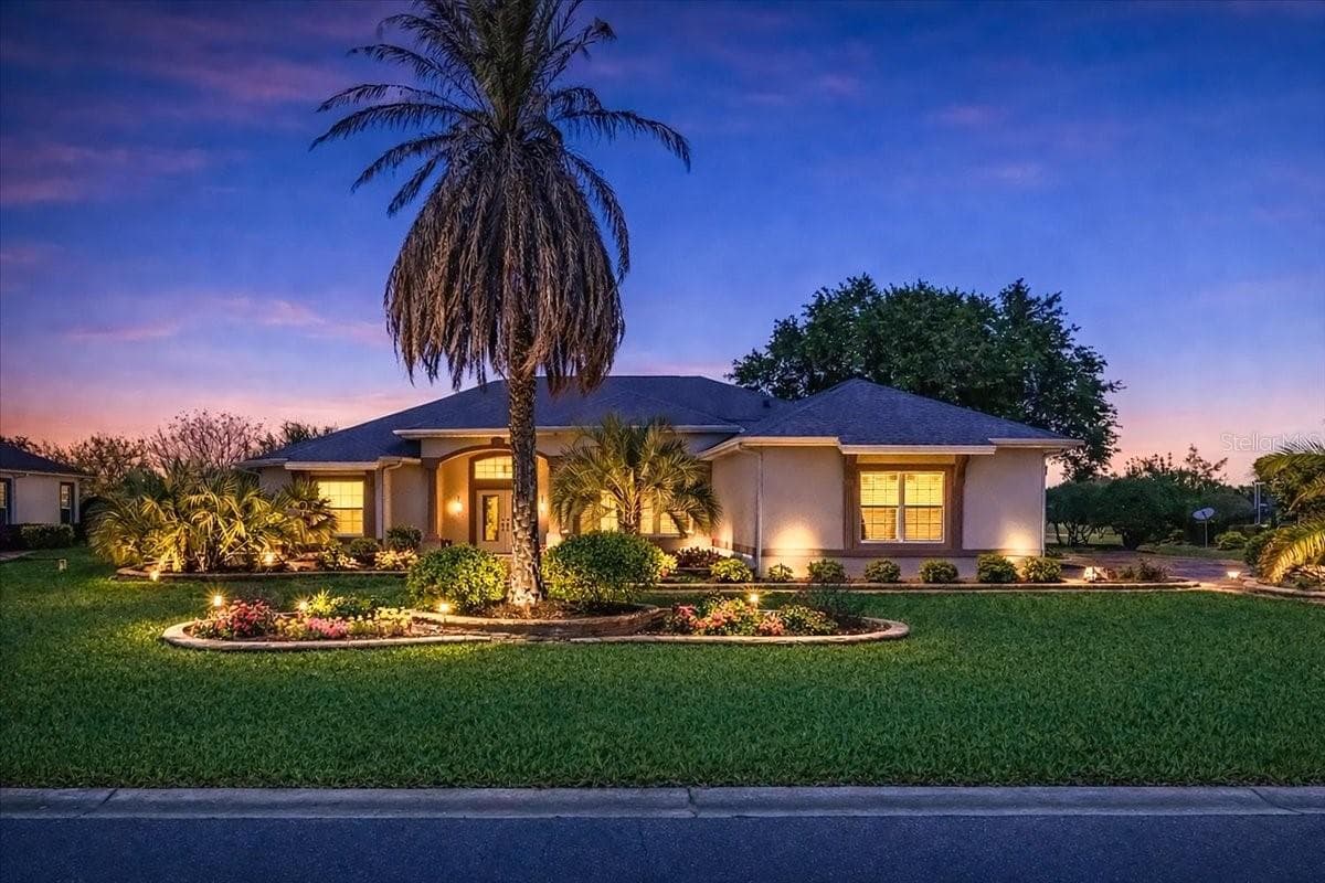 Single Family Residence at 1670 SAINT JAMES CIR, THE VILLAGES, photo 5 of 53