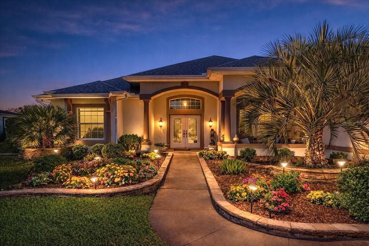 Single Family Residence at 1670 SAINT JAMES CIR, THE VILLAGES, photo 6 of 53