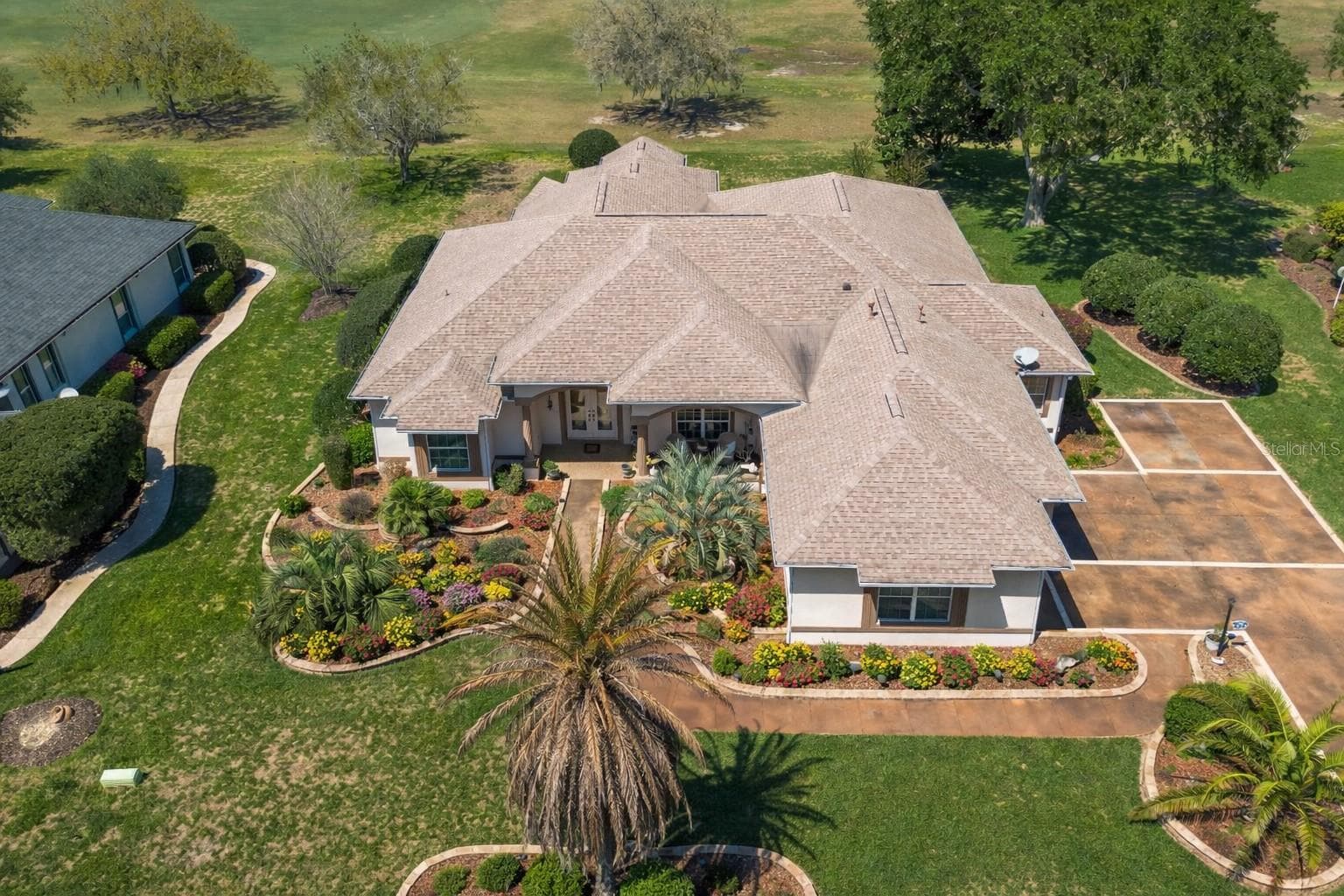 Single Family Residence at 1670 SAINT JAMES CIR, THE VILLAGES, photo 7 of 53