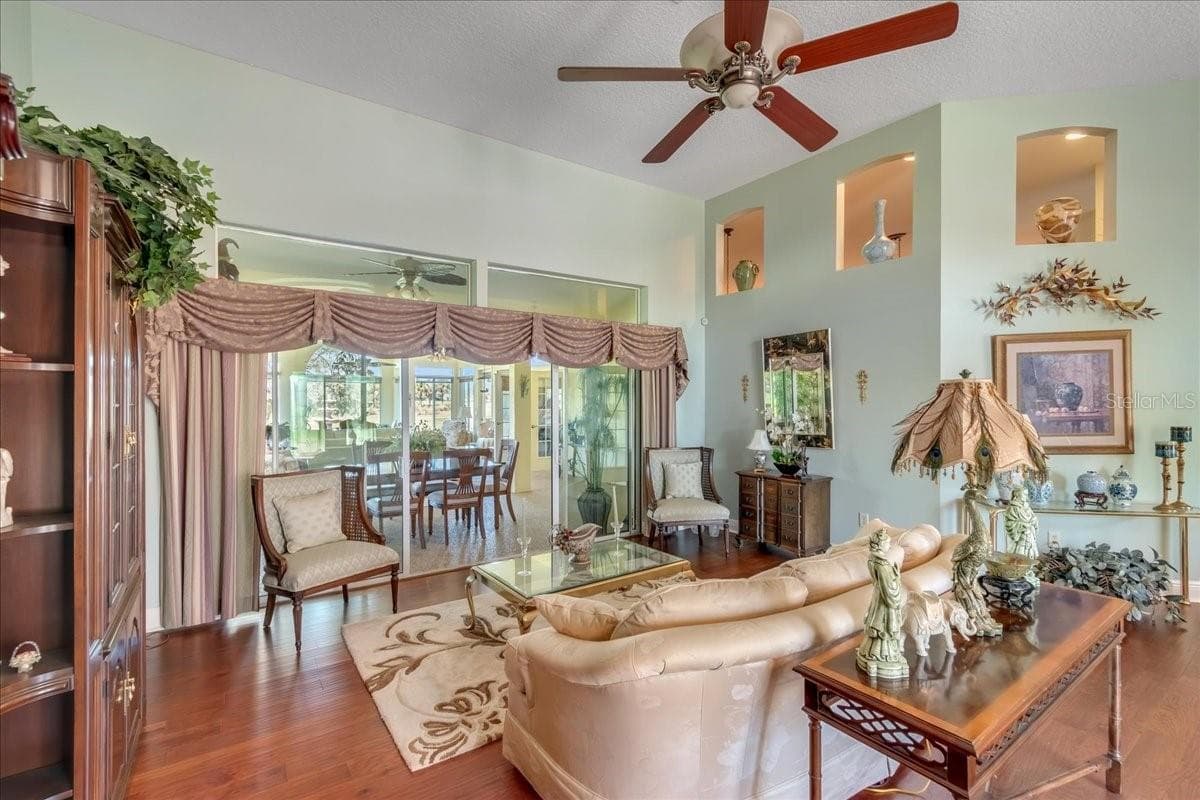 Single Family Residence at 1670 SAINT JAMES CIR, THE VILLAGES, photo 14 of 53
