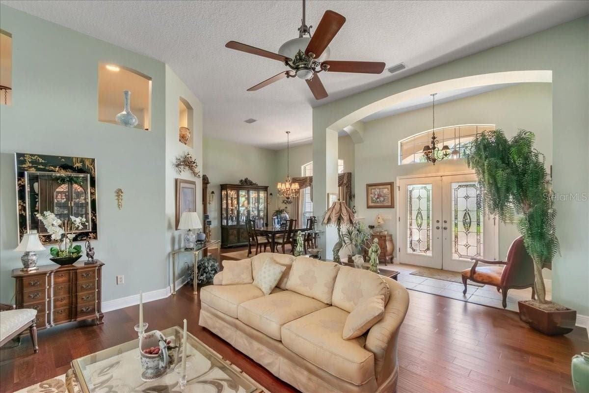 Single Family Residence at 1670 SAINT JAMES CIR, THE VILLAGES, photo 15 of 53