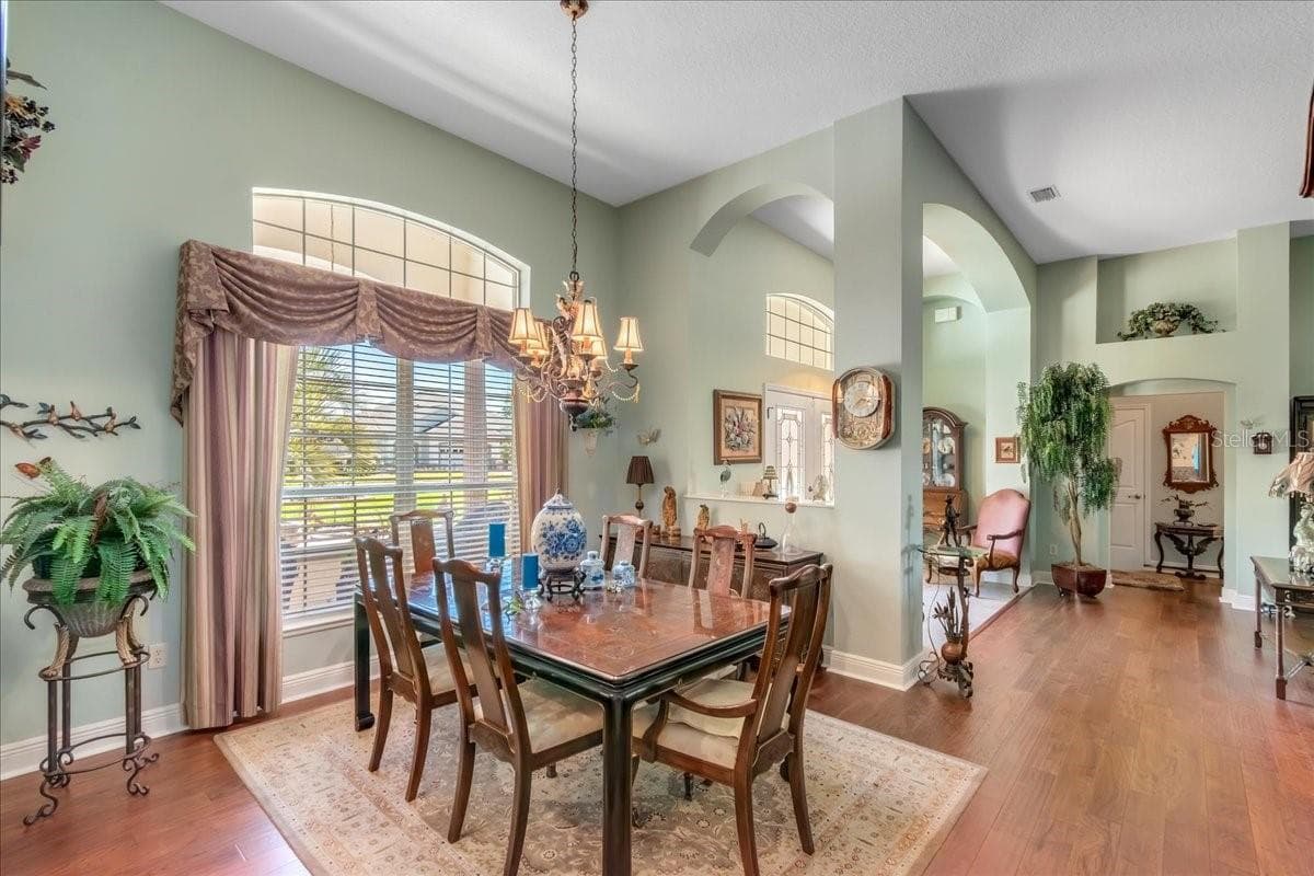 Single Family Residence at 1670 SAINT JAMES CIR, THE VILLAGES, photo 17 of 53