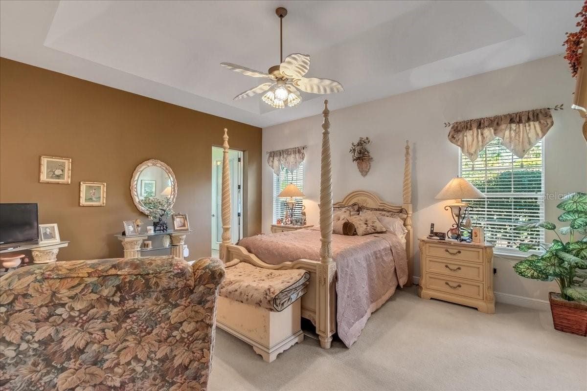 Single Family Residence at 1670 SAINT JAMES CIR, THE VILLAGES, photo 32 of 53