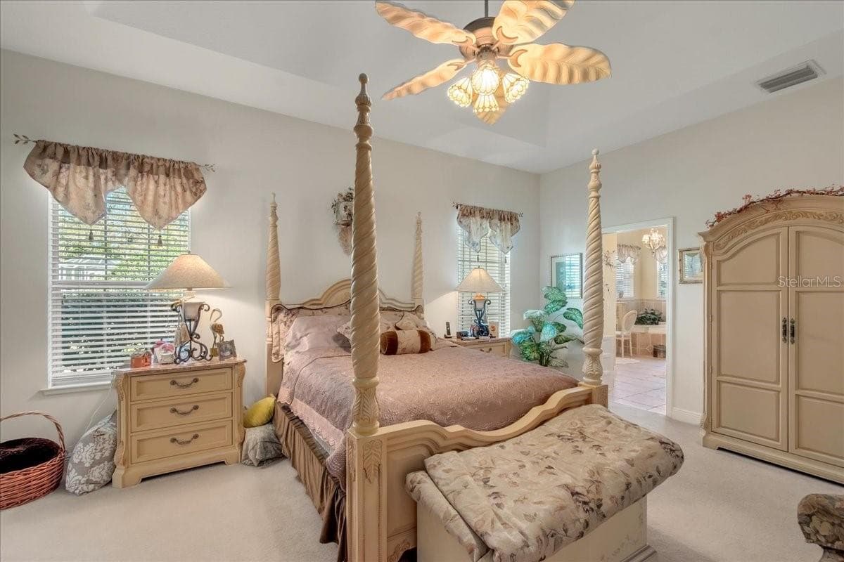 Single Family Residence at 1670 SAINT JAMES CIR, THE VILLAGES, photo 33 of 53