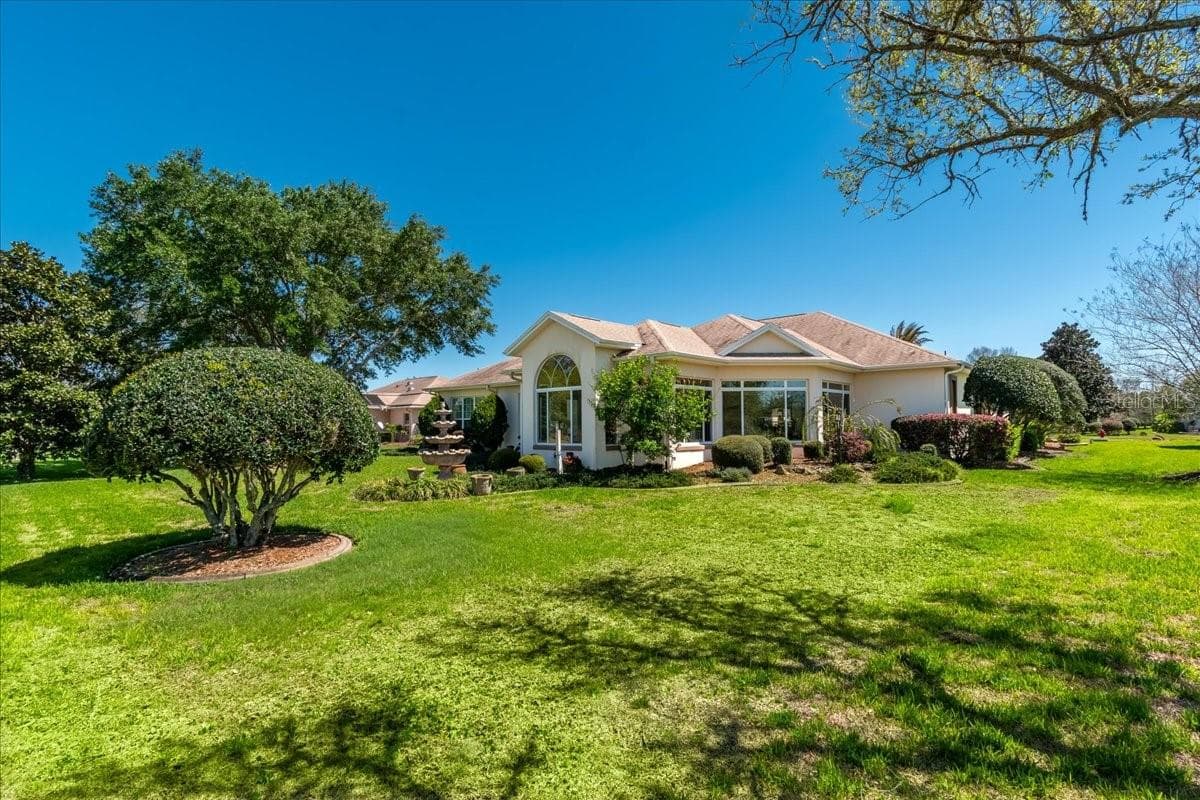 Single Family Residence at 1670 SAINT JAMES CIR, THE VILLAGES, photo 49 of 53