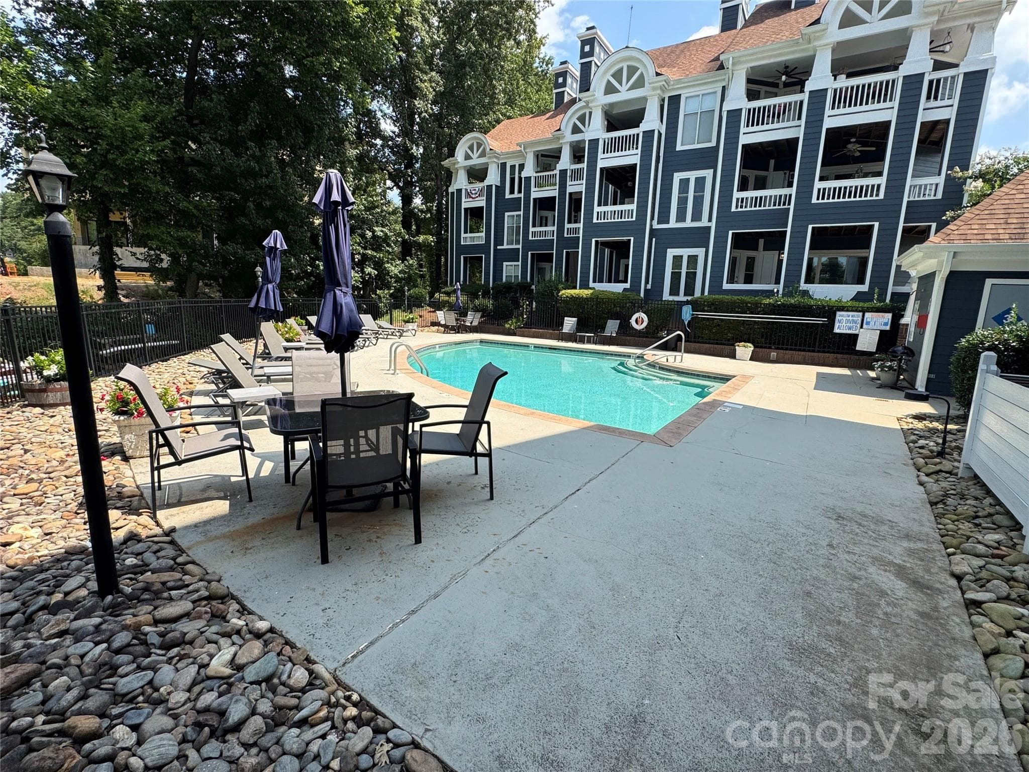 Condominium at 712 Southwest Drive, Davidson, photo 34 of 42