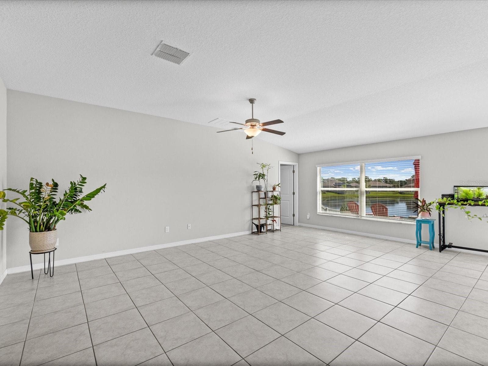 Single Family Residence at 15416 WICKED STRONG ST, RUSKIN, photo 8 of 64