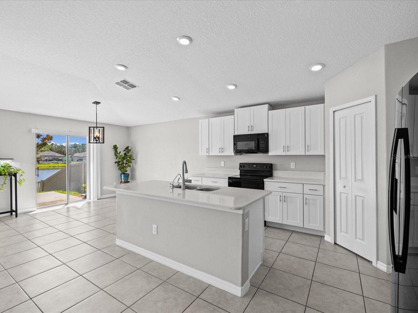 Single Family Residence at 15416 WICKED STRONG ST, RUSKIN, photo 11 of 64