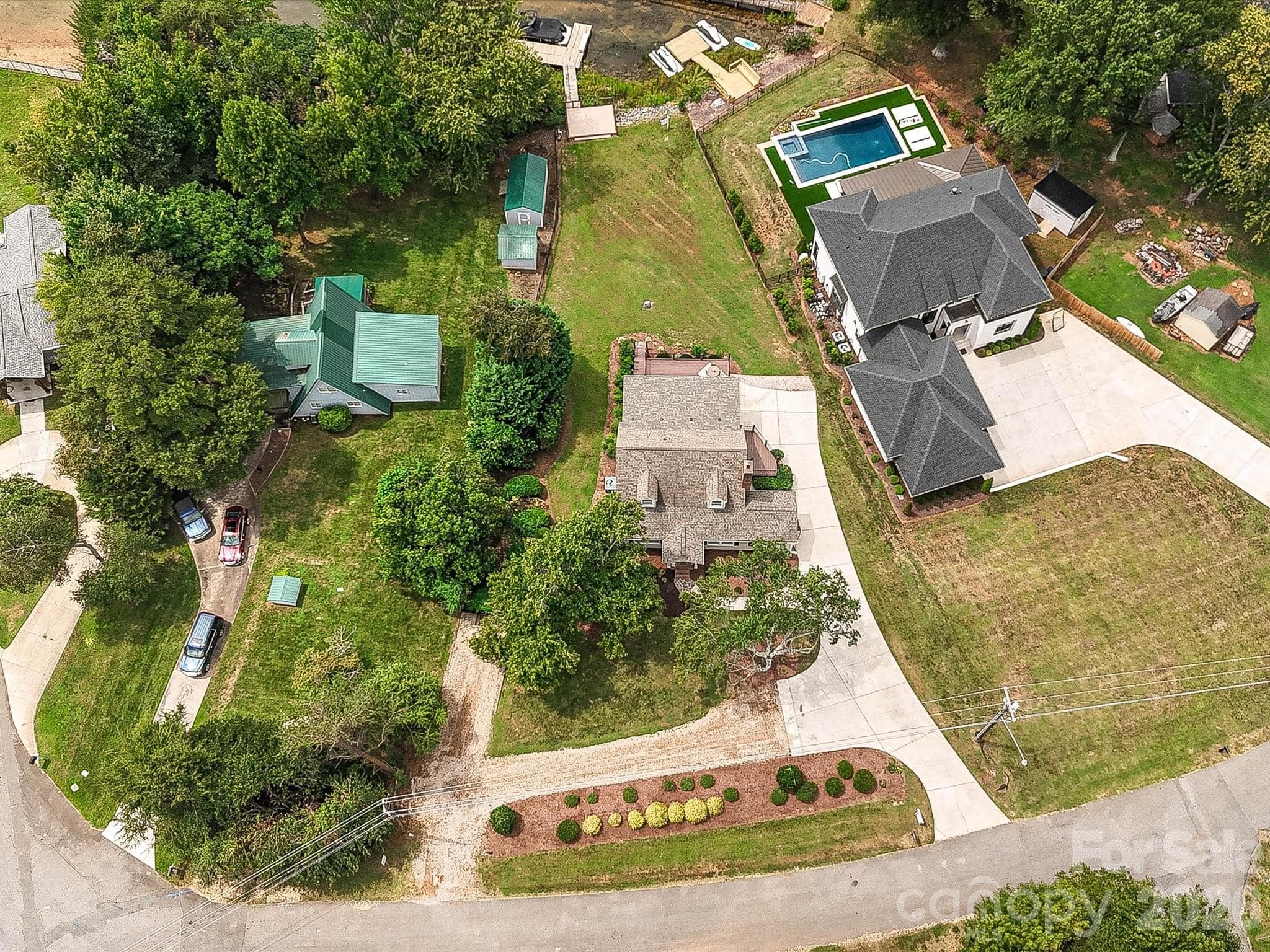 Expereince Lake Norman living! - 20845 Lagoona Drive, Cornelius