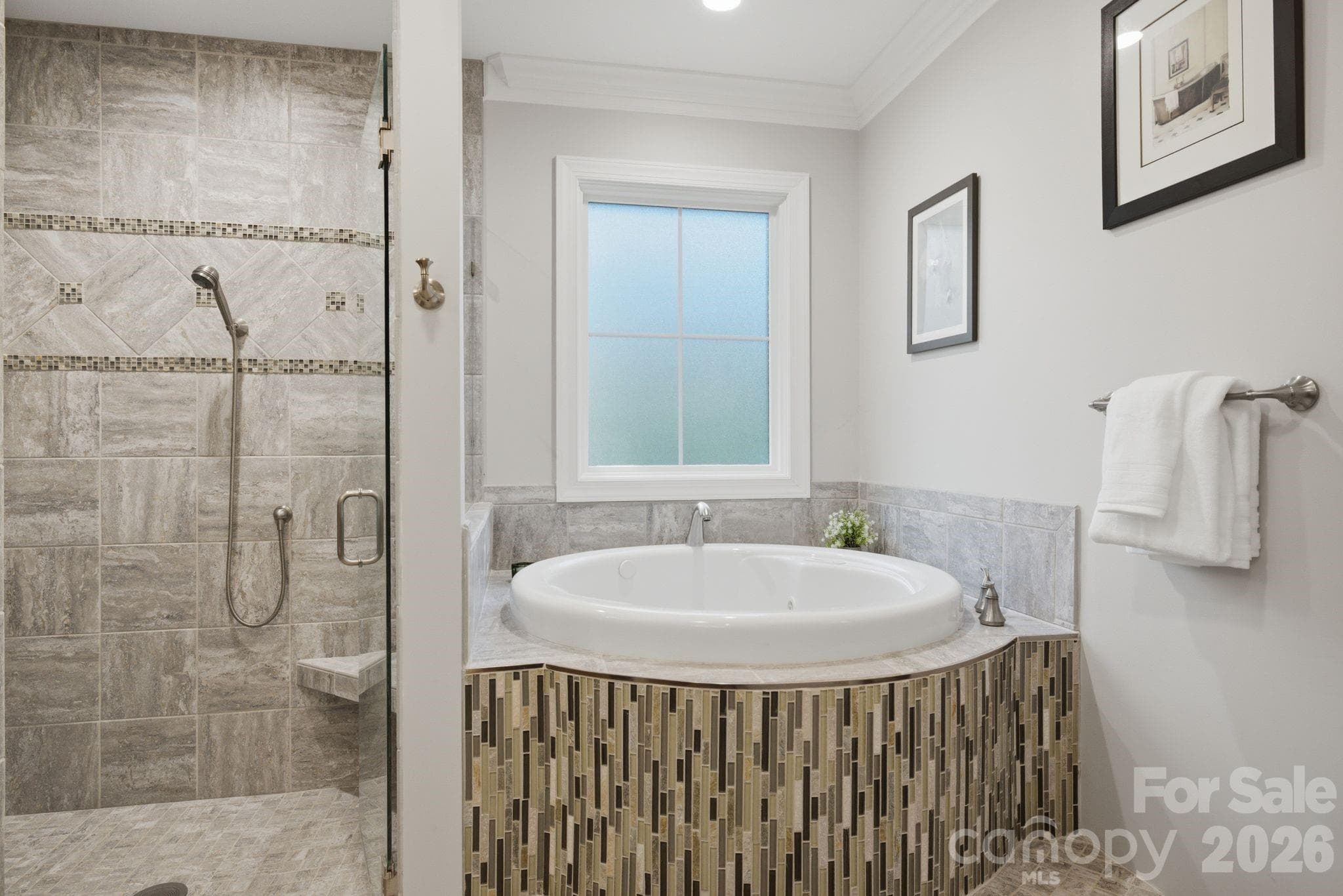 Garden tub with modern tile surround - 7197 Windy Ridge Drive, Iron Station