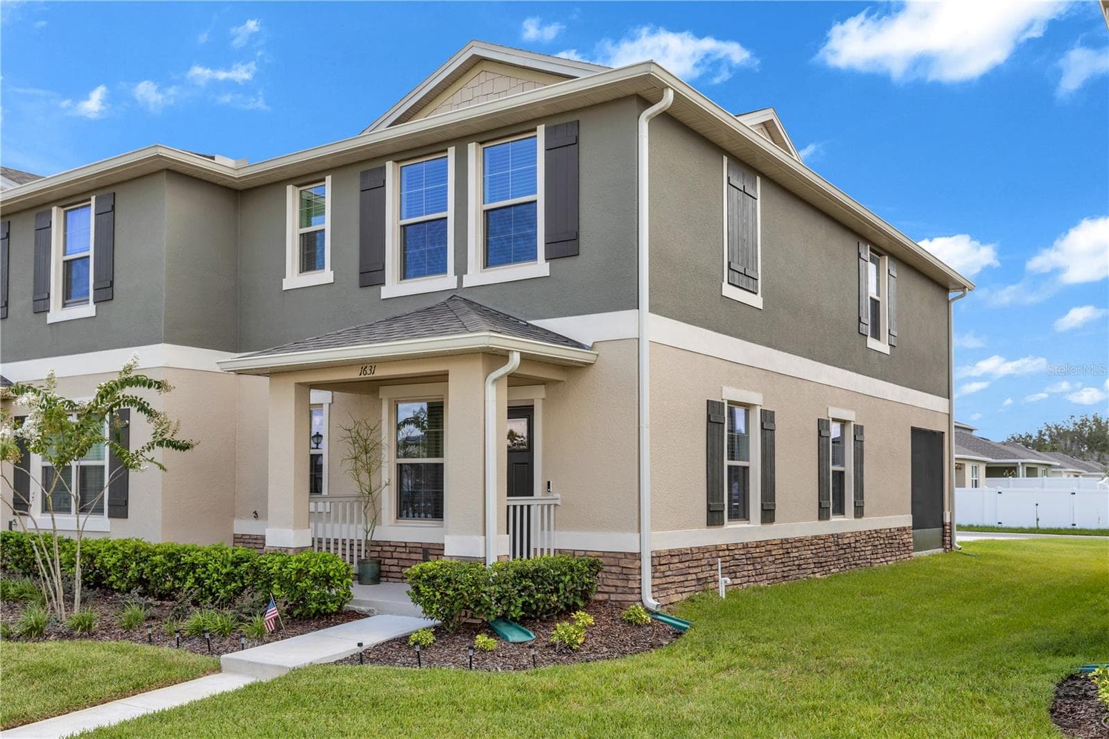 Townhouse at 1631 BITTEROOT ST, KISSIMMEE, photo 2 of 36