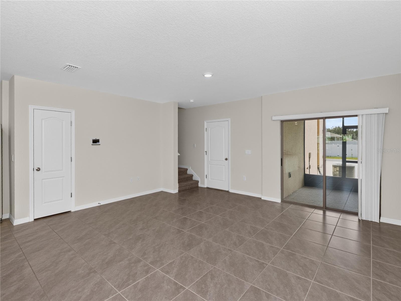 Townhouse at 1631 BITTEROOT ST, KISSIMMEE, photo 10 of 36