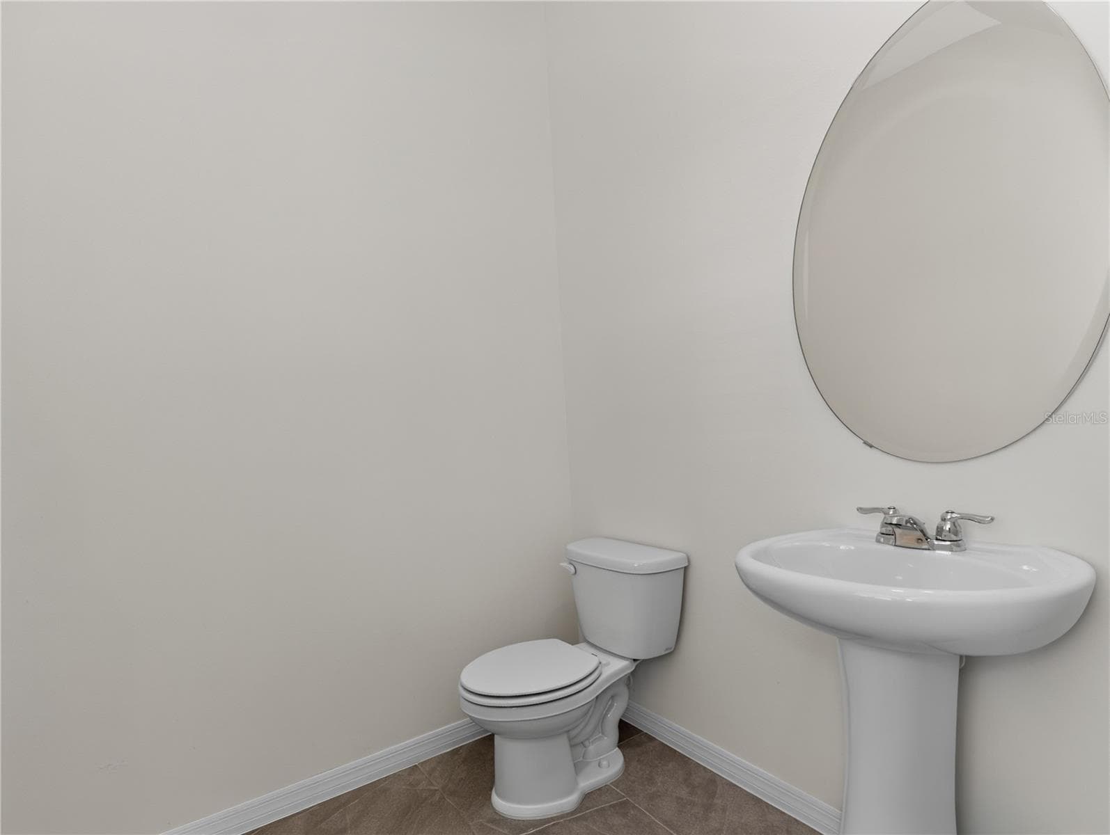 Townhouse at 1631 BITTEROOT ST, KISSIMMEE, photo 12 of 36