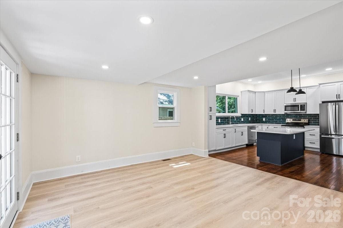 Single Family Residence at 317 S Ridge Avenue, Kannapolis, photo 11 of 47