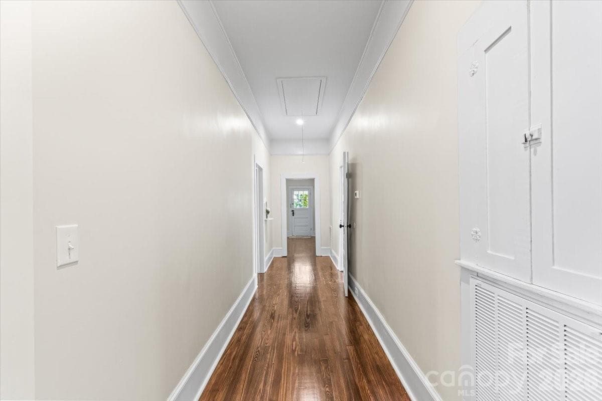 Single Family Residence at 317 S Ridge Avenue, Kannapolis, photo 16 of 47