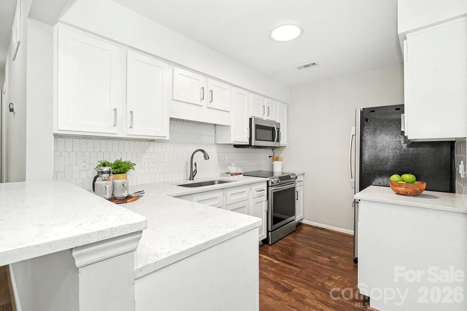 Open Kitchen - 5009 Sharon Road, Charlotte