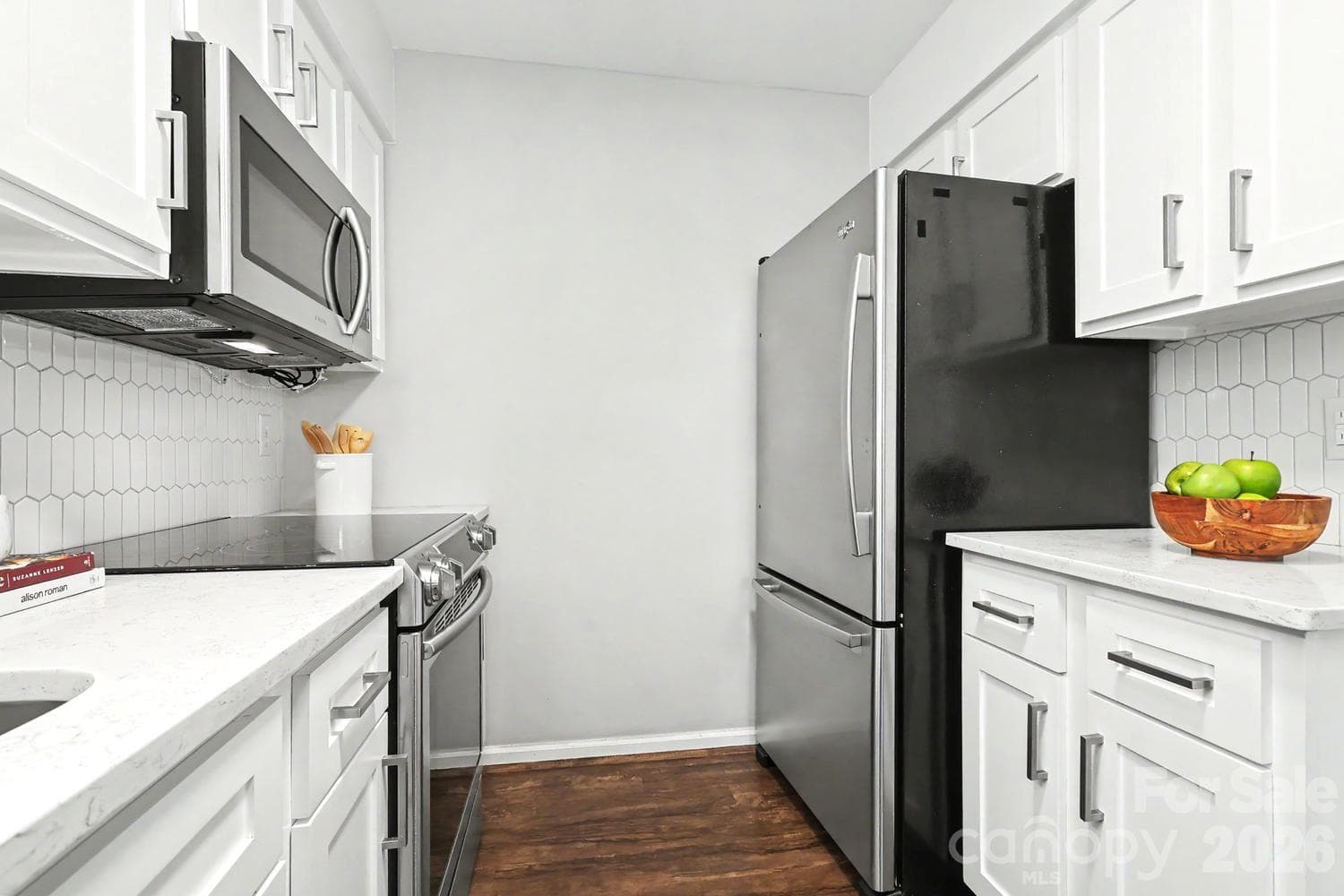 Stainless Steel Appliances - 5009 Sharon Road, Charlotte