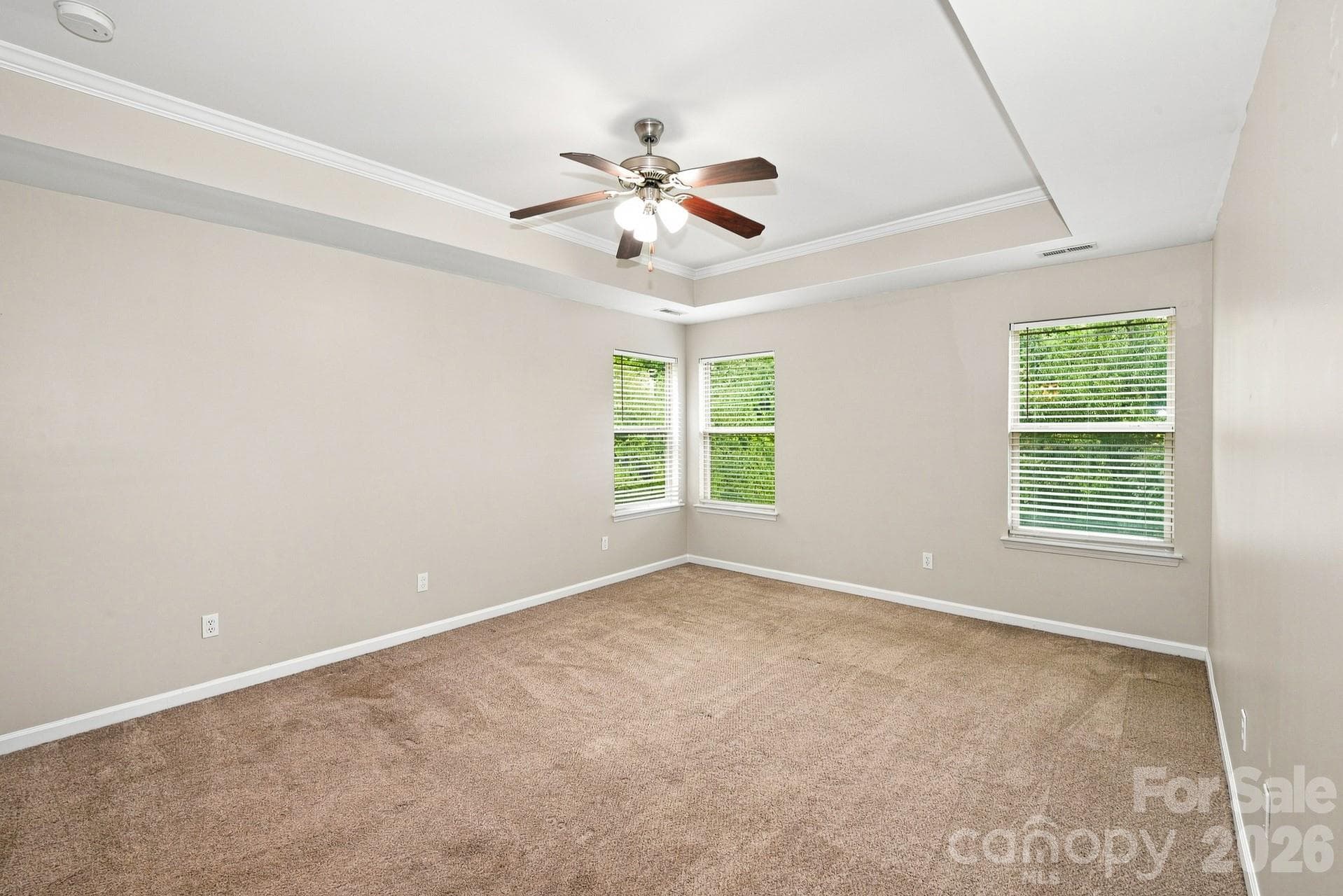 Single Family Residence at 9320 Gentle Stream Lane, Charlotte, photo 6 of 21